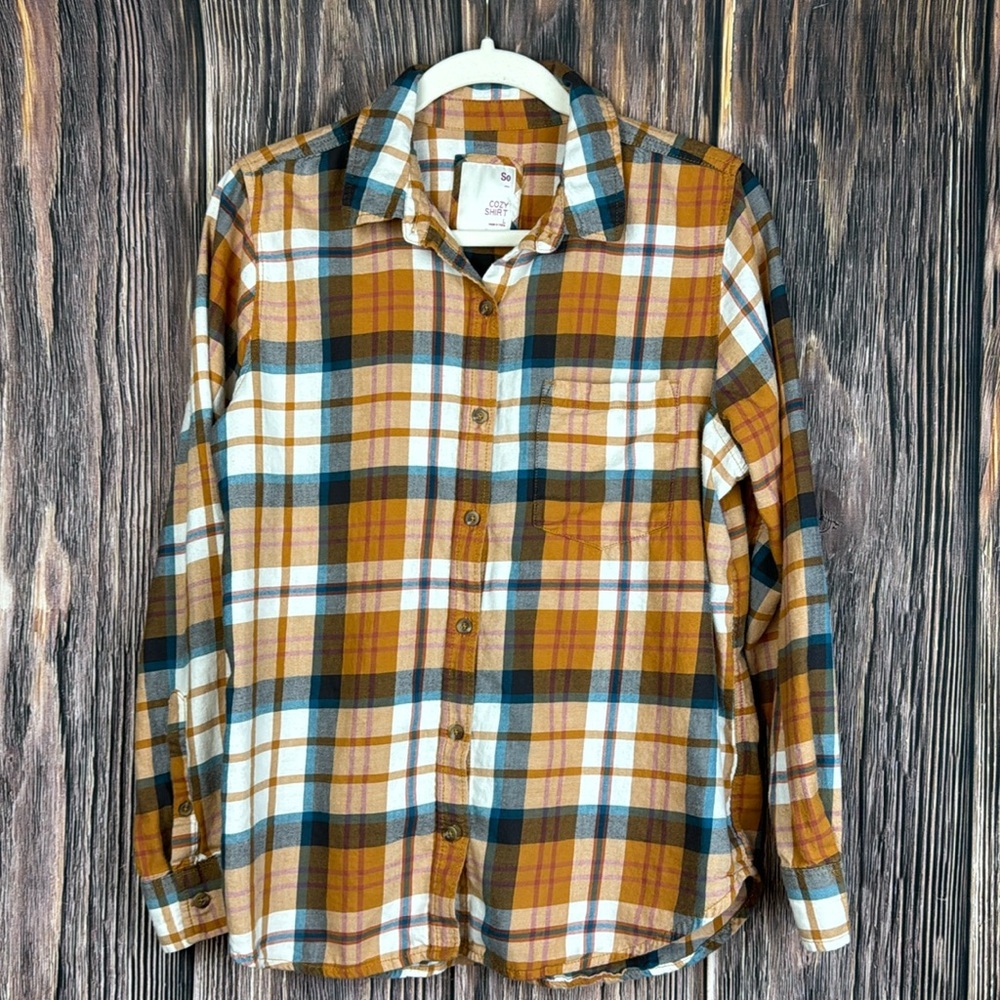 Women’s Perfect Fall Flannel Top- Size Large